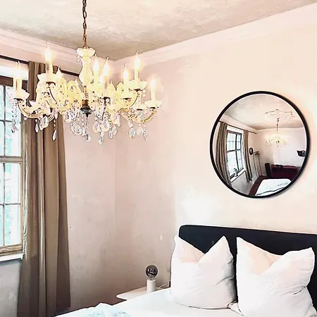 Belle Epoque Apartment Solingen