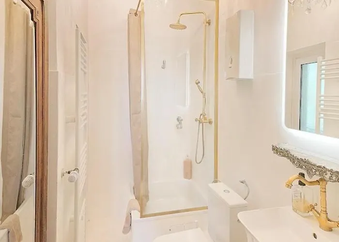 Belle Epoque Apartman *